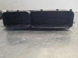 Volkswagen Transporter - Caravelle T5 Sterownik / Moduł ECU 038906016AJ