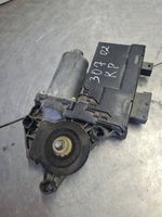 Peugeot 307 Moteur de lève-vitre de porte avant 0130821767