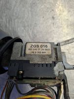 Mercedes-Benz Vario Lenkstockschalter Kombischalter Blinkerhebel / Lichthebel 00754531245B21