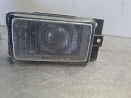 Volkswagen PASSAT B3 Feu antibrouillard avant 301133477