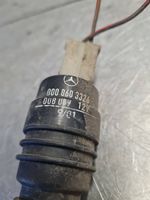 Mercedes-Benz Sprinter W901 W902 W903 W904 Pompe de lave-glace de pare-brise 0008603326