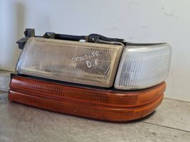 Chrysler Voyager Lampa przednia 46536B