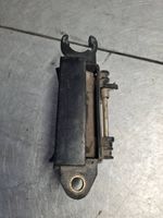 Audi 80 90 B3 Maniglia esterna per portiera anteriore 443837206F