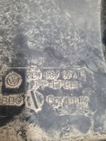 Volkswagen II LT Coin de pare-chocs arrière 8D1807474R