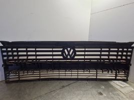 Volkswagen Transporter - Caravelle T4 Kratka wlotu powietrza na maskę 701853653A