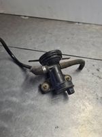 Volkswagen Golf III Vacuum valve 023906281