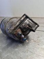 Volkswagen Transporter - Caravelle T4 Halterung Ölfilter / Ölkühler 021115403D