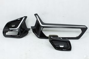 BMW Z4 g29 Panel trim 6807441