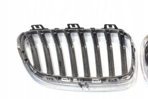 BMW 2 F22 F23 Grille calandre supérieure de pare-chocs avant 