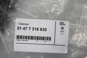 BMW X1 E84 Zestaw dywaników samochodowych 