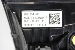 BMW X7 G07 Galinis žibintas kėbule 9881354