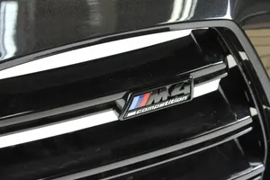 BMW M3 G80 Paraurti anteriore 7884094