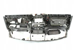 BMW X2 F39 Panelė 8099037