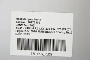 BMW 7 F01 F02 F03 F04 Tylna klapa bagażnika 7172332