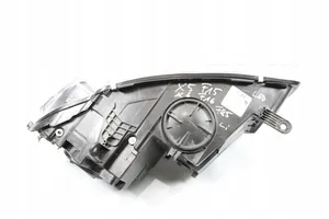 BMW X6 F16 Lampa przednia 7381141