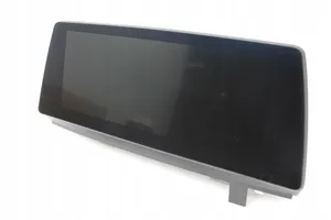 BMW X1 F48 F49 Monitor / wyświetlacz / ekran 5a2a5f7