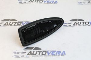 BMW 7 F01 F02 F03 F04 Kattoantennin (GPS) suoja 9141460