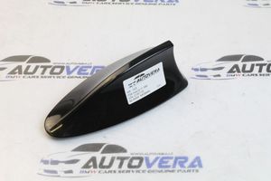 BMW 7 F01 F02 F03 F04 Kattoantennin (GPS) suoja 9141460