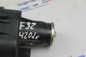 BMW 4 F32 F33 Attuatore/motore della valvola del collettore di aspirazione 8570791