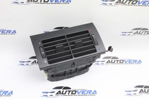 BMW 5 E39 Aizmugurējā gaisa - ventilācijas reste 8376150