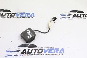 BMW 3 E46 Antena (GPS antena) 8374297