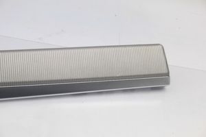 BMW M5 Rivestimento del vano portaoggetti del cruscotto 8051329