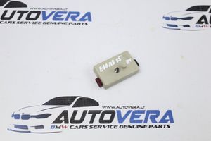 BMW 5 E60 E61 Filtro per antenna 6938966