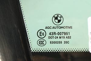 BMW i3 Szyba karoseryjna drzwi przednich 7289042