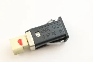 BMW X3 F25 Gniazdo / Złącze USB 9167196