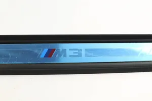 BMW M3 G80 Altro elemento di rivestimento sottoporta/montante 8075021