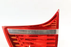 BMW X6 M Lampy tylnej klapy bagażnika 7179988