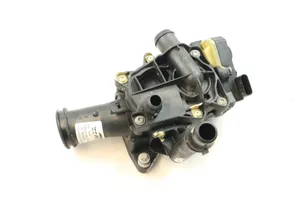 BMW 4 F36 Gran coupe Termostat / Obudowa termostatu 7642854