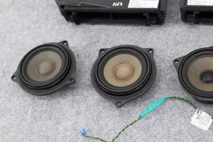 BMW X1 E84 Subwoofer-bassokaiutin 9143144