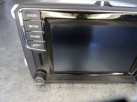 Skoda Yeti (5L) Panel / Radioodtwarzacz CD/DVD/GPS 5L0035200B