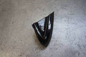 Volvo V40 Rivestimento passaruota anteriore 31349230