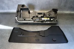 Volkswagen PASSAT CC Tool box 3C5012115D