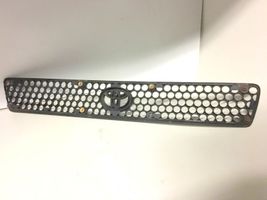 Toyota RAV 4 (XA10) Grille de calandre avant 5311142010