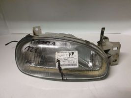 Mazda 121 Lampa przednia 