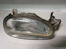 Mazda 121 Lampa przednia 