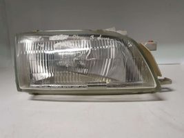 Toyota Carina T190 Lampa przednia 