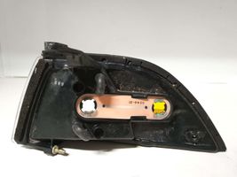 Toyota Corolla E90 Indicatore di direzione anteriore 12287