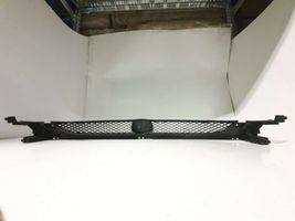 Mazda 323 F Grille calandre supérieure de pare-chocs avant BC1C50719