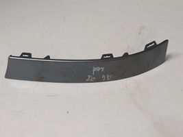 Audi A4 S4 B5 8D Rivestimento modanatura del faro posteriore 8D0945102