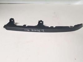 Nissan Primera Rivestimento sotto il faro/fanale 62322