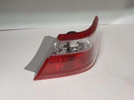 Toyota Camry Lampa tylna 33101