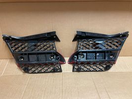 Mitsubishi Outlander Front bumper upper radiator grill MR971688