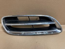 Nissan Micra Maskownica / Grill / Atrapa górna chłodnicy 623226F600