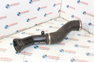 BMW 1 F20 F21 Tube d'admission de tuyau de refroidisseur intermédiaire 759758804