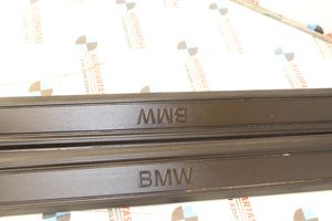 BMW 1 F20 F21 Copertura del rivestimento del sottoporta anteriore 7267917