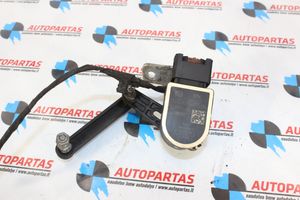 BMW 6 F12 F13 Czujnik poziomowania świateł osi tylnej 37146784075